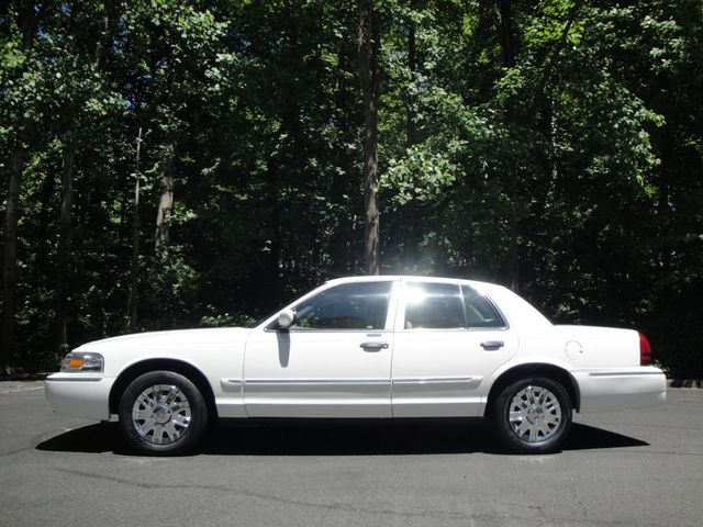 2007 Mercury Grand Marquis 1-OWNER w/ 19K ORIGINAL-MILES! LOADED, LIKE-NEW CONDITION! - 23033915 - 46