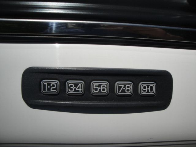 2007 Mercury Grand Marquis 1-OWNER w/ 19K ORIGINAL-MILES! LOADED, LIKE-NEW CONDITION! - 23033915 - 50