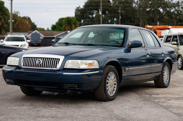 2007 Mercury Grand Marquis 4dr Sedan LS - 22843749 - 2