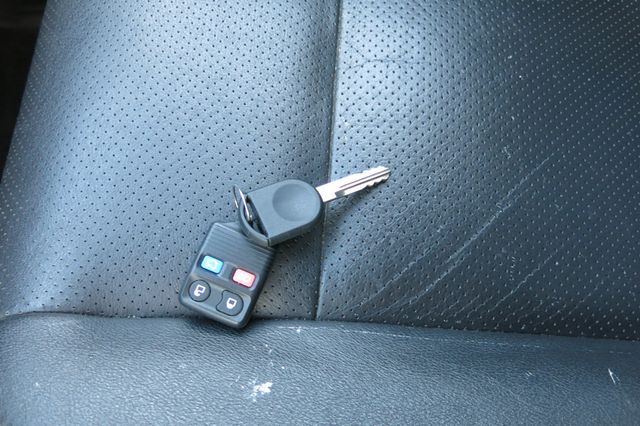 2007 Mercury Mountaineer AWD 4dr V6 - 23003631 - 73