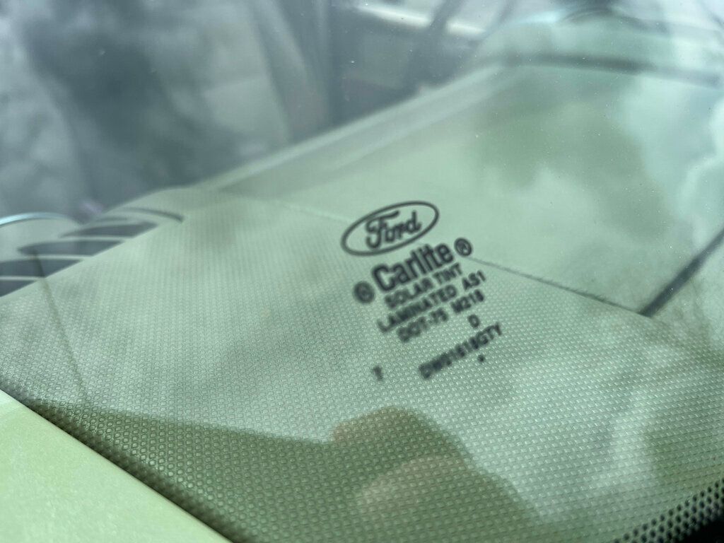 2007 Mercury Mountaineer Clean 3rd row seat SUV AWD - 23019551 - 16