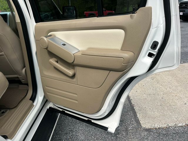 2007 Mercury Mountaineer Clean 3rd row seat SUV AWD - 23019551 - 26