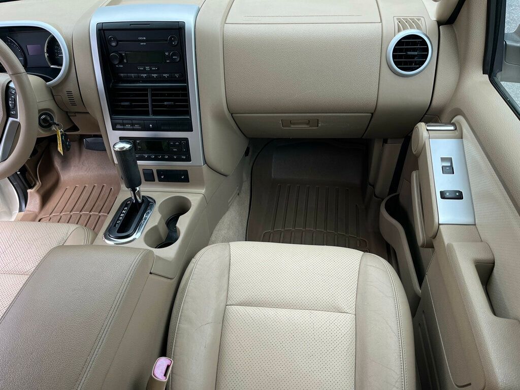 2007 Mercury Mountaineer Clean 3rd row seat SUV AWD - 23019551 - 33