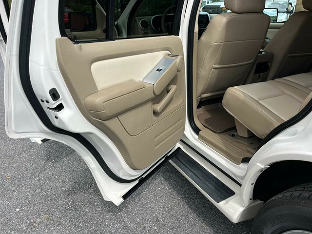 2007 Mercury Mountaineer Clean 3rd row seat SUV AWD - 23019551 - 42