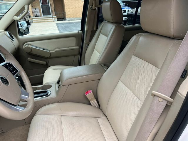 2007 Mercury Mountaineer Clean 3rd row seat SUV AWD - 23019551 - 49