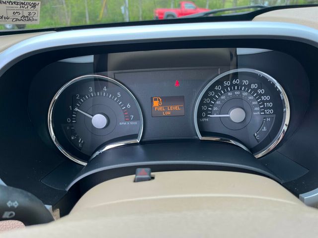 2007 Mercury Mountaineer Clean 3rd row seat SUV AWD - 23019551 - 52