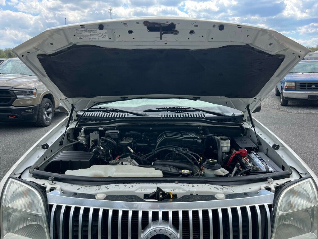2007 Mercury Mountaineer Clean 3rd row seat SUV AWD - 23019551 - 56