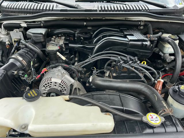 2007 Mercury Mountaineer Clean 3rd row seat SUV AWD - 23019551 - 57