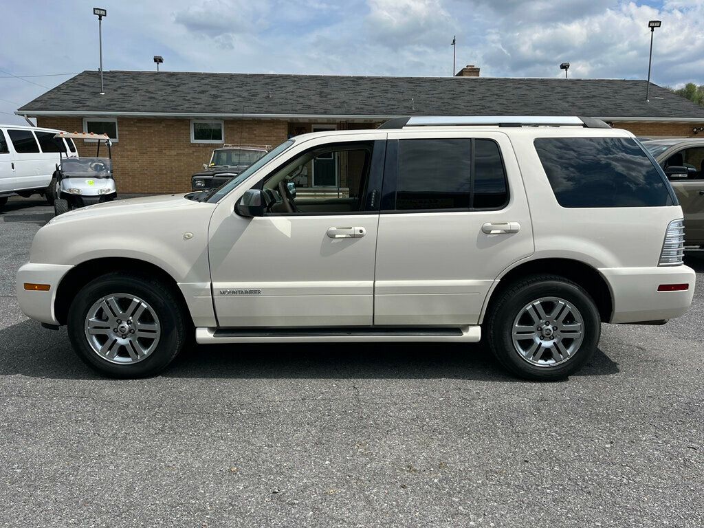 2007 Mercury Mountaineer Clean 3rd row seat SUV AWD - 23019551 - 6