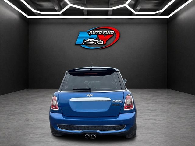 2007 MINI Cooper S Hardtop 2 Door CLEAN CARFAX, PANORAMIC SUNROOF, HEATED SEATS, PREMIUM PKG - 23039697 - 12