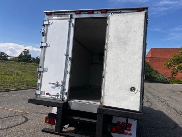 2007 Mitsubishi FE85D 16 FOOT NON CDL REFRIGERATE REEFER BOX TRUCK WITH SIDE DOOR ENTRY - 22513073 - 57