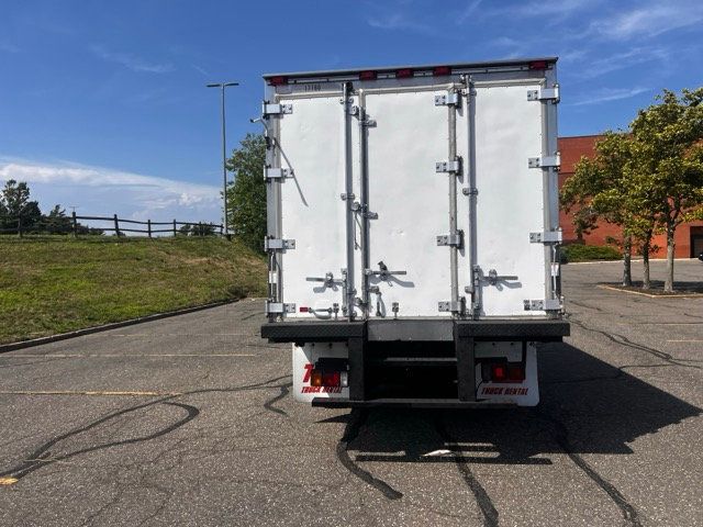 2007 Mitsubishi FE85D 16 FOOT NON CDL REFRIGERATE REEFER BOX TRUCK WITH SIDE DOOR ENTRY - 22513073 - 7