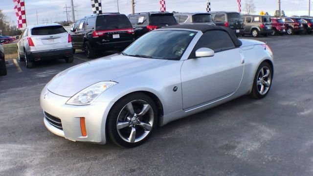 2007 Nissan 350Z ROADSTER - 22260723 - 3