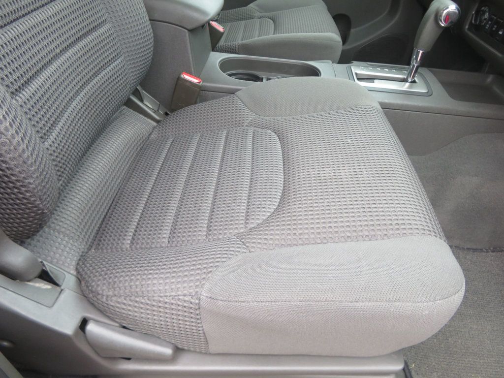 2007 Nissan Frontier EXTRA CLEAN VERY LOW MILE 2007 FRONTIER 4X4 2OWNER LOW MILES  - 22968682 - 31