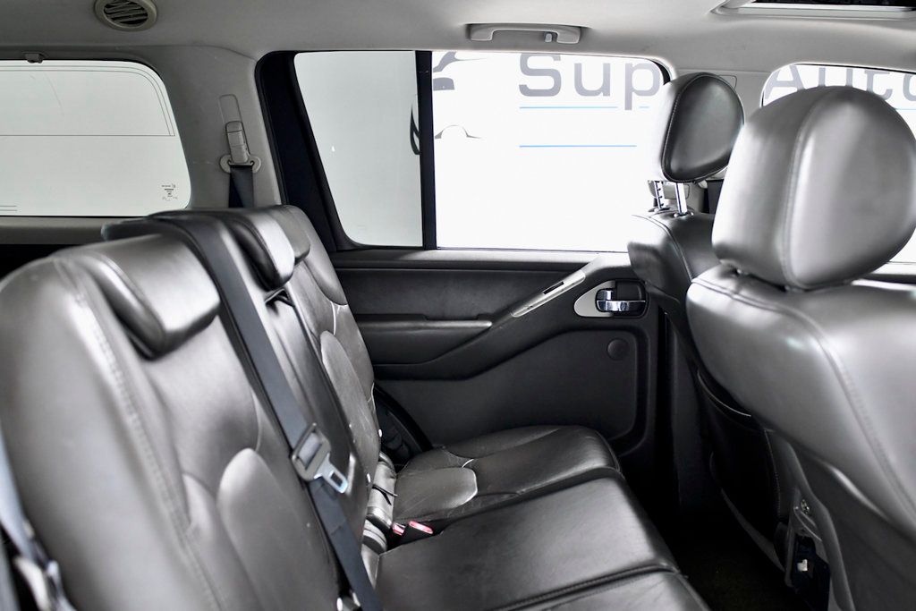 2007 Nissan Pathfinder 4WD 4dr SE - 22171542 - 13