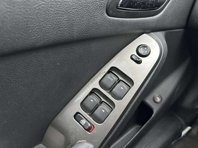 2007 Pontiac G6 4dr Sedan G6 - 22990043 - 24