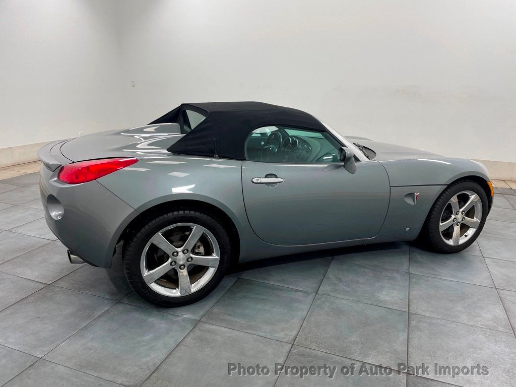 2007 Pontiac Solstice 2dr Convertible - 22027604 - 35
