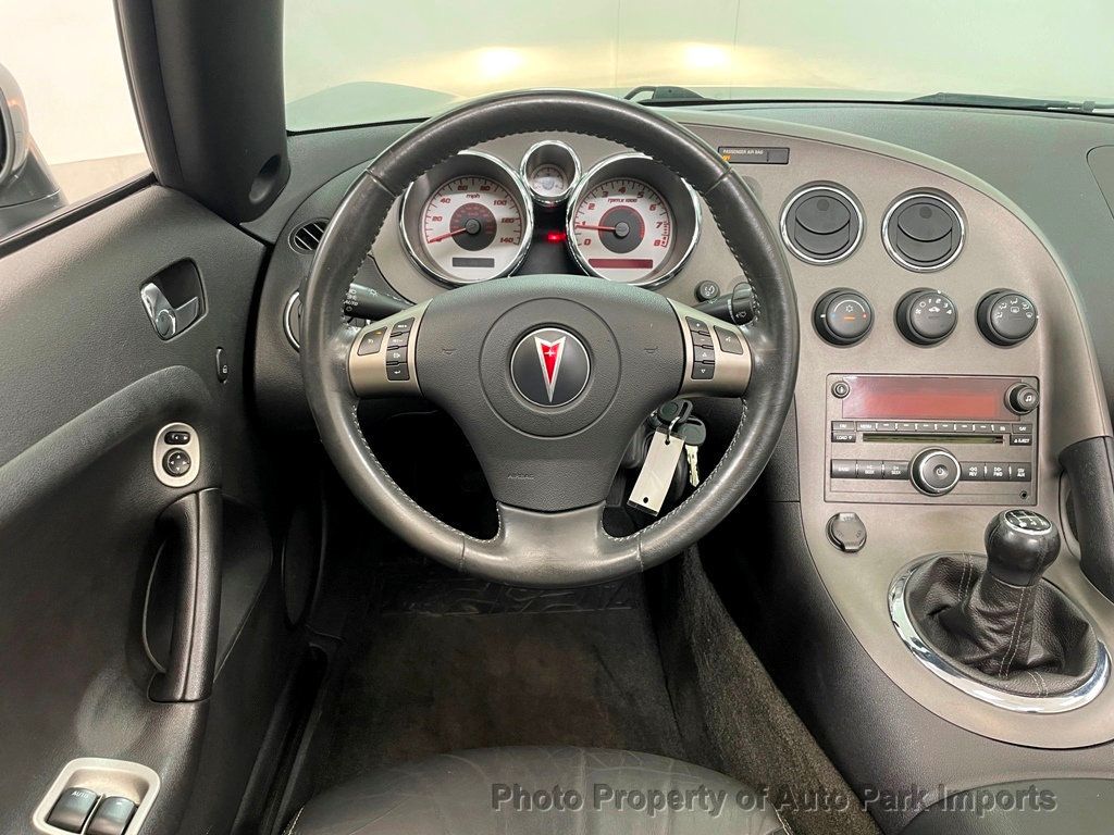 2007 Pontiac Solstice 2dr Convertible - 22027604 - 42