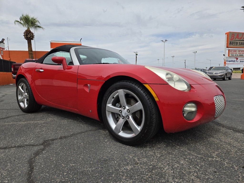 2007 Pontiac Solstice 2dr Convertible - 22912773 - 4