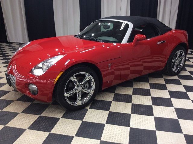 2007 Pontiac Solstice 2dr Convertible - 22588930 - 2