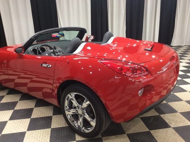 2007 Pontiac Solstice 2dr Convertible - 22588930 - 6