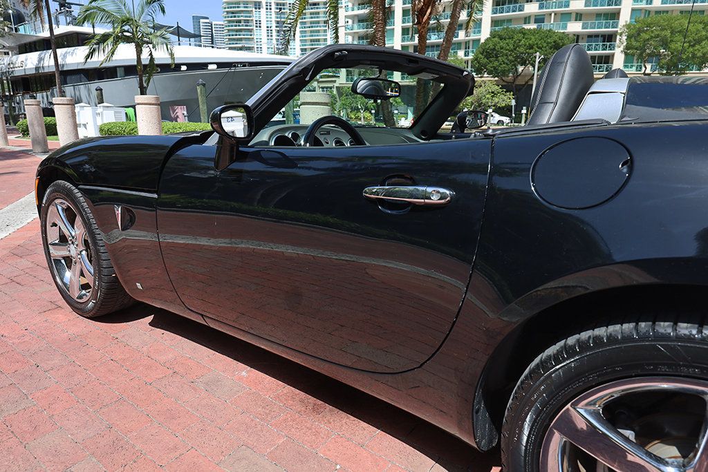 2007 Pontiac Solstice 2dr Convertible GXP - 23068135 - 22