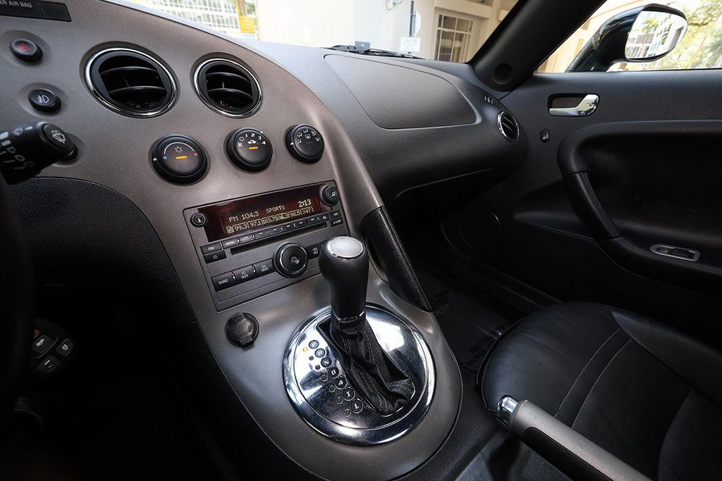 2007 Pontiac Solstice 2dr Convertible GXP - 23068135 - 33