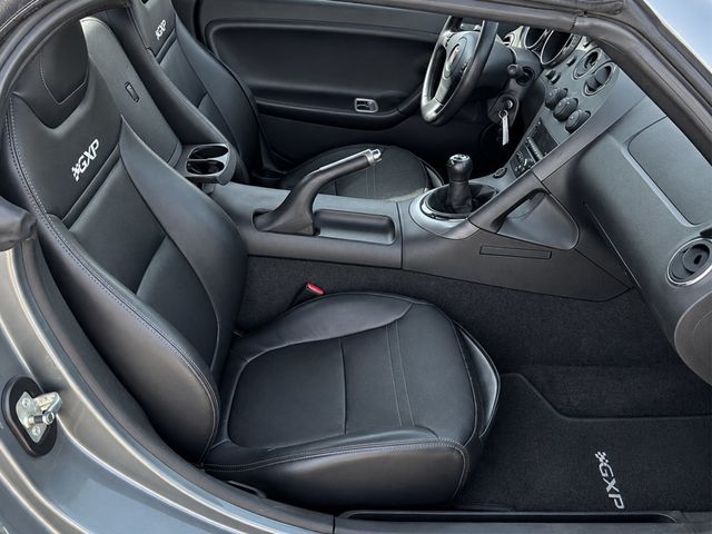 2007 Pontiac Solstice CLEAN CARFAX, GXP, CONVERTIBLE, 5-SPD MANUAL, PREMIUM PKG - 23082001 - 4