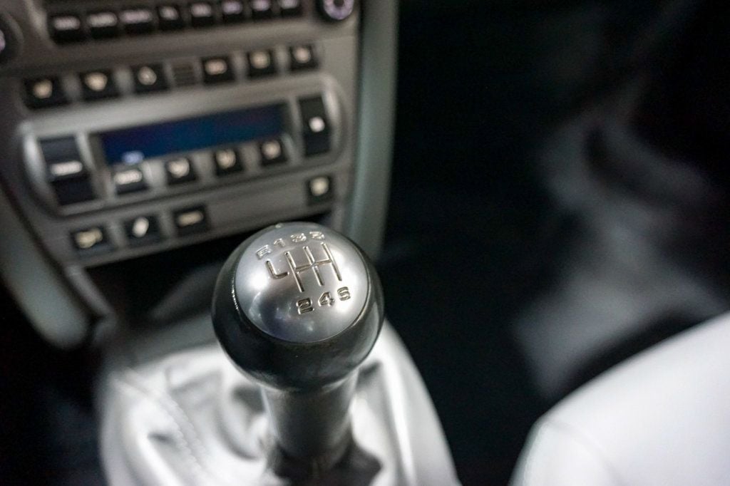 2007 PORSCHE 911 - Image 25