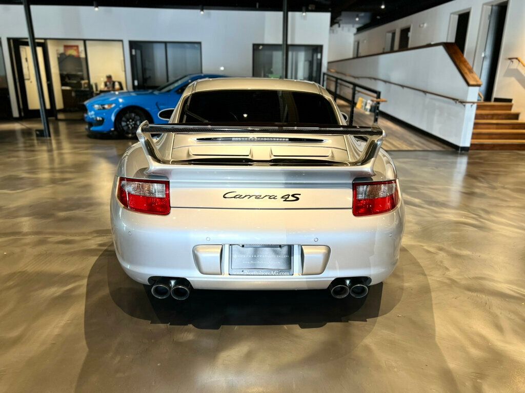 2007 Porsche 911 Coupe photo 4