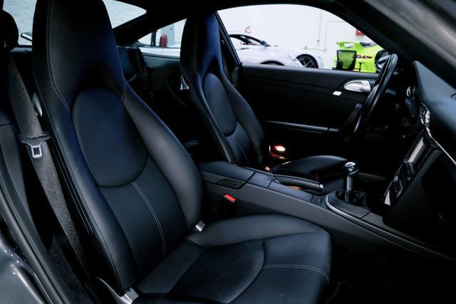 2007 Porsche 911 4S photo 17