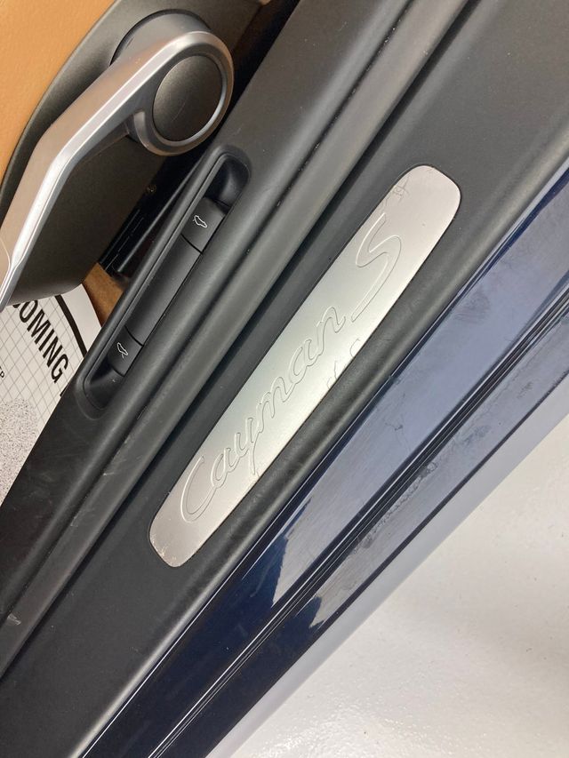 2007 Porsche Cayman 2dr Coupe S - 22987771 - 31