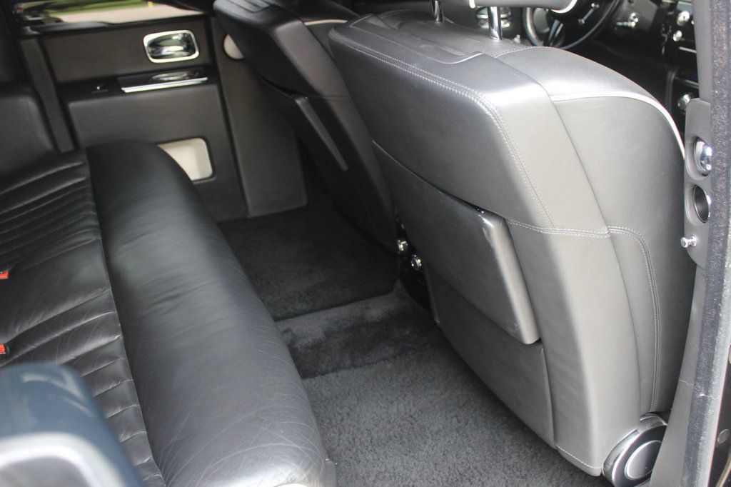 2007 Rolls Royce Phantom photo 27