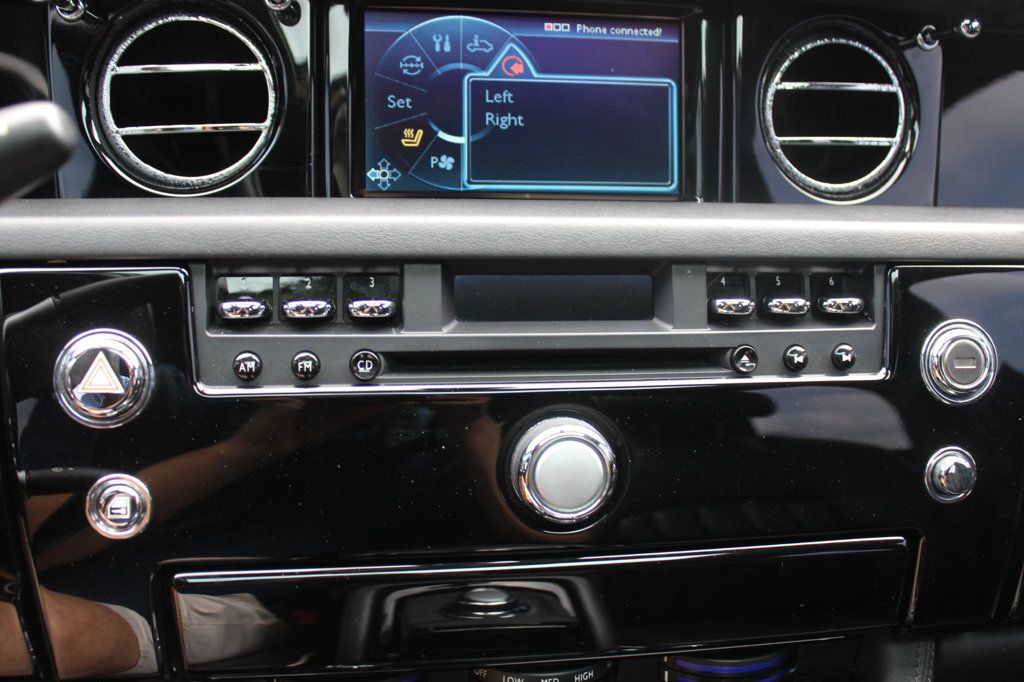 2007 Rolls Royce Phantom photo 35