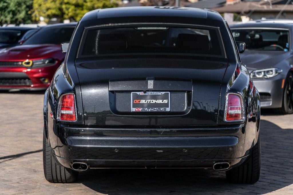 2007 Rolls-Royce Phantom  Beverly Hills Edition! Rear Entertainment, 1 of 6 Made - 22226296 - 10