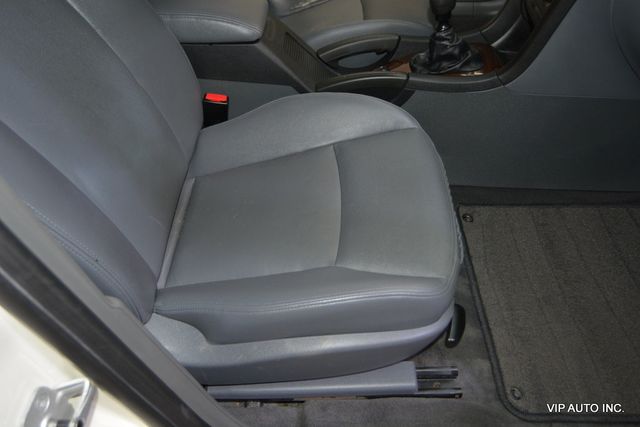 2007 Saab 9-3 4dr Sedan Manual - 22995724 - 17