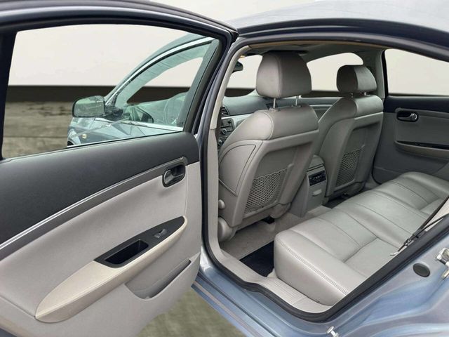 2007 Saturn Aura 4dr Sedan XR - 23029192 - 14