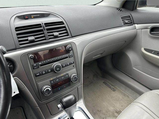 2007 Saturn Aura 4dr Sedan XR - 23029192 - 28