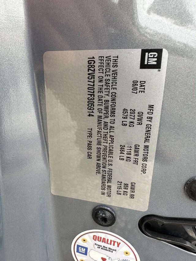 2007 Saturn Aura 4dr Sedan XR - 23029192 - 33
