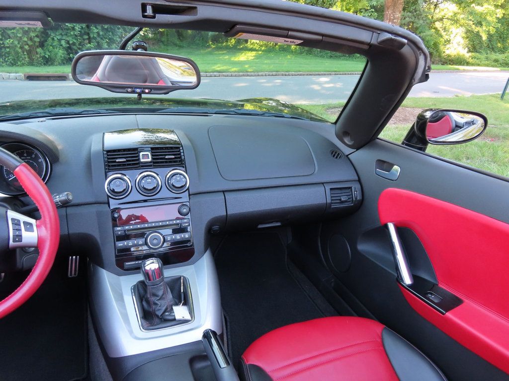 2007 Saturn Sky Convertible photo 28