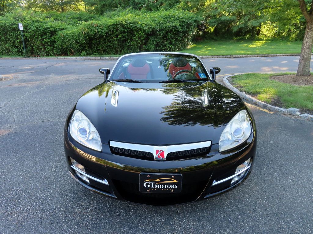 2007 Saturn Sky Convertible photo 3