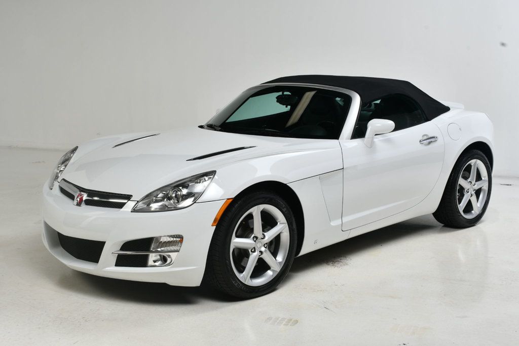 2007 Saturn Sky Convertible photo 19