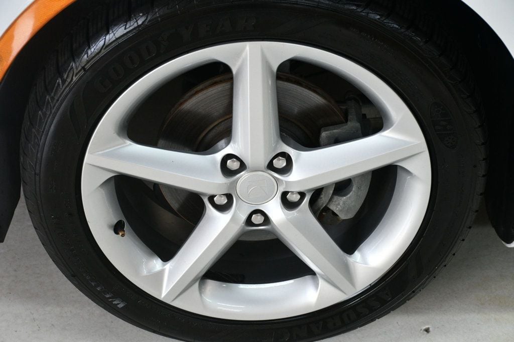 2007 Saturn Sky Convertible photo 26