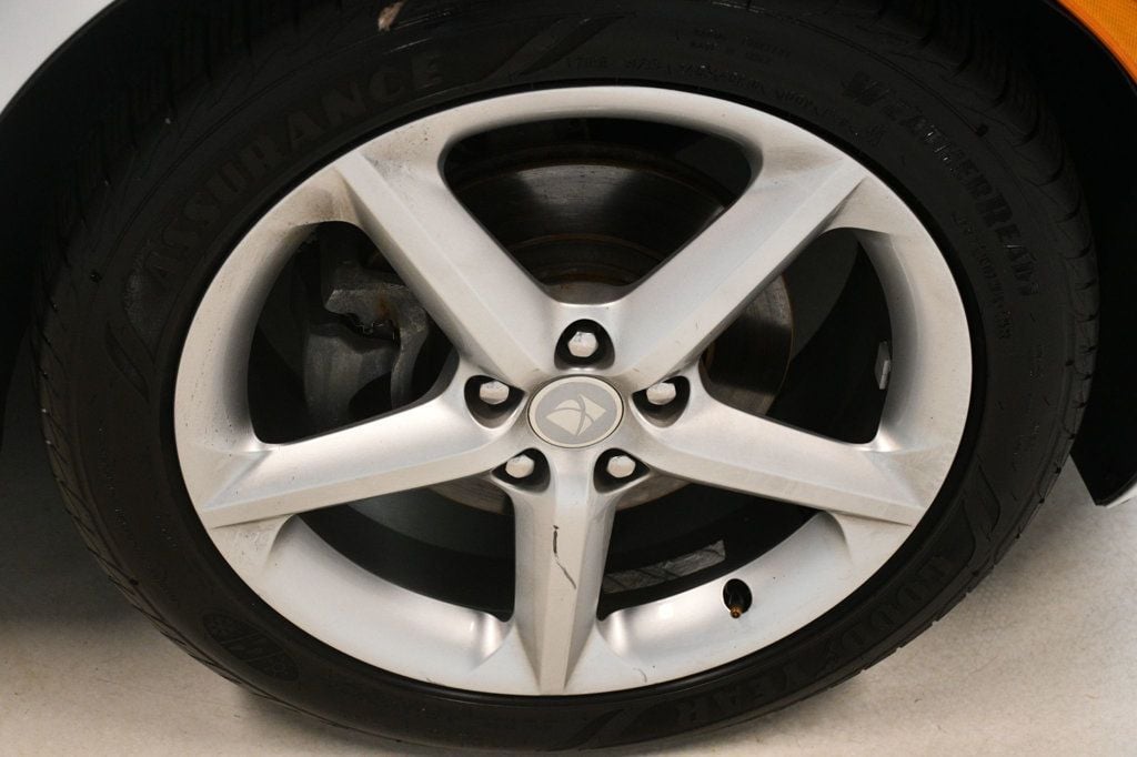 2007 Saturn Sky Convertible photo 28