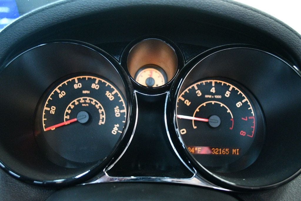 2007 Saturn Sky Convertible photo 38