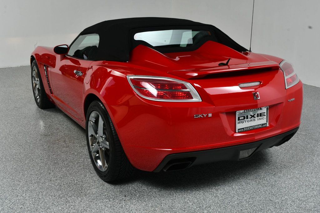 2007 Saturn Sky 2dr Convertible Red Line - 23030397 - 17