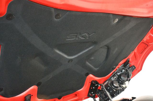 2007 Saturn Sky 2dr Convertible Red Line - 23030397 - 56