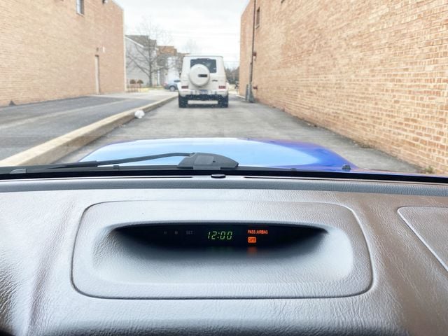 2007 Subaru Impreza Sedan 4dr H4 Turbo WRX STI w/Gold Wheels - 22995419 - 28