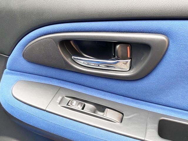 2007 Subaru Impreza Sedan 4dr H4 Turbo WRX STI w/Gold Wheels - 22995419 - 36