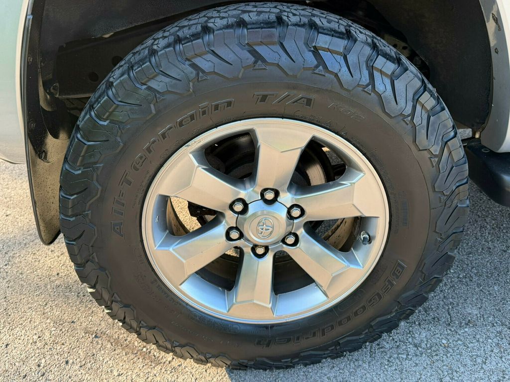 2007 Toyota 4Runner Limited, 4X4, 4.7 Ltr V8, Toytec Lift, SPC Control Arms - 23000963 - 32